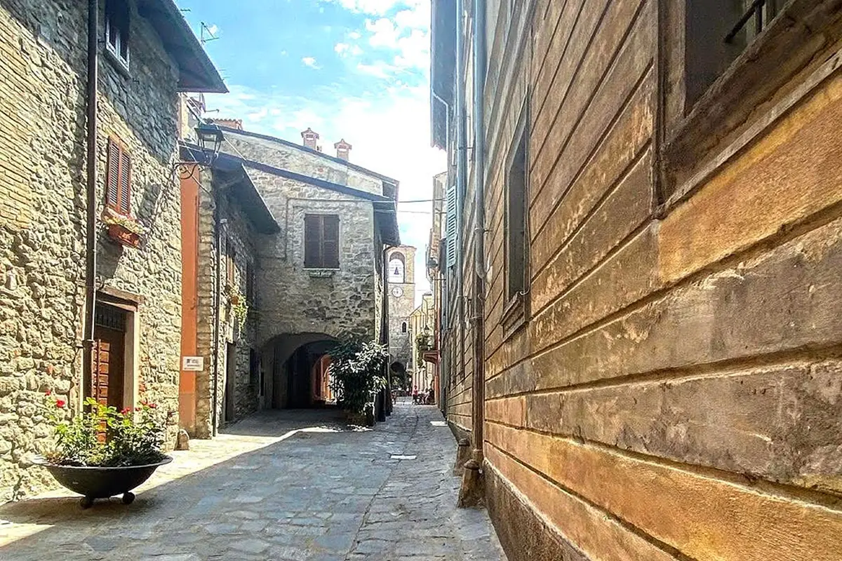 Scopri Torrazza Coste