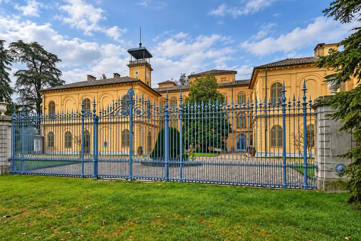 Porana in Oltrepò Pavese, borgo dove si sposò Ornella Vanoni