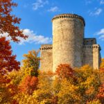 Castello di Oramala a Val di Nizza nell'Oltrepò Pavese, antica rocca medievale della famiglia Malaspina.